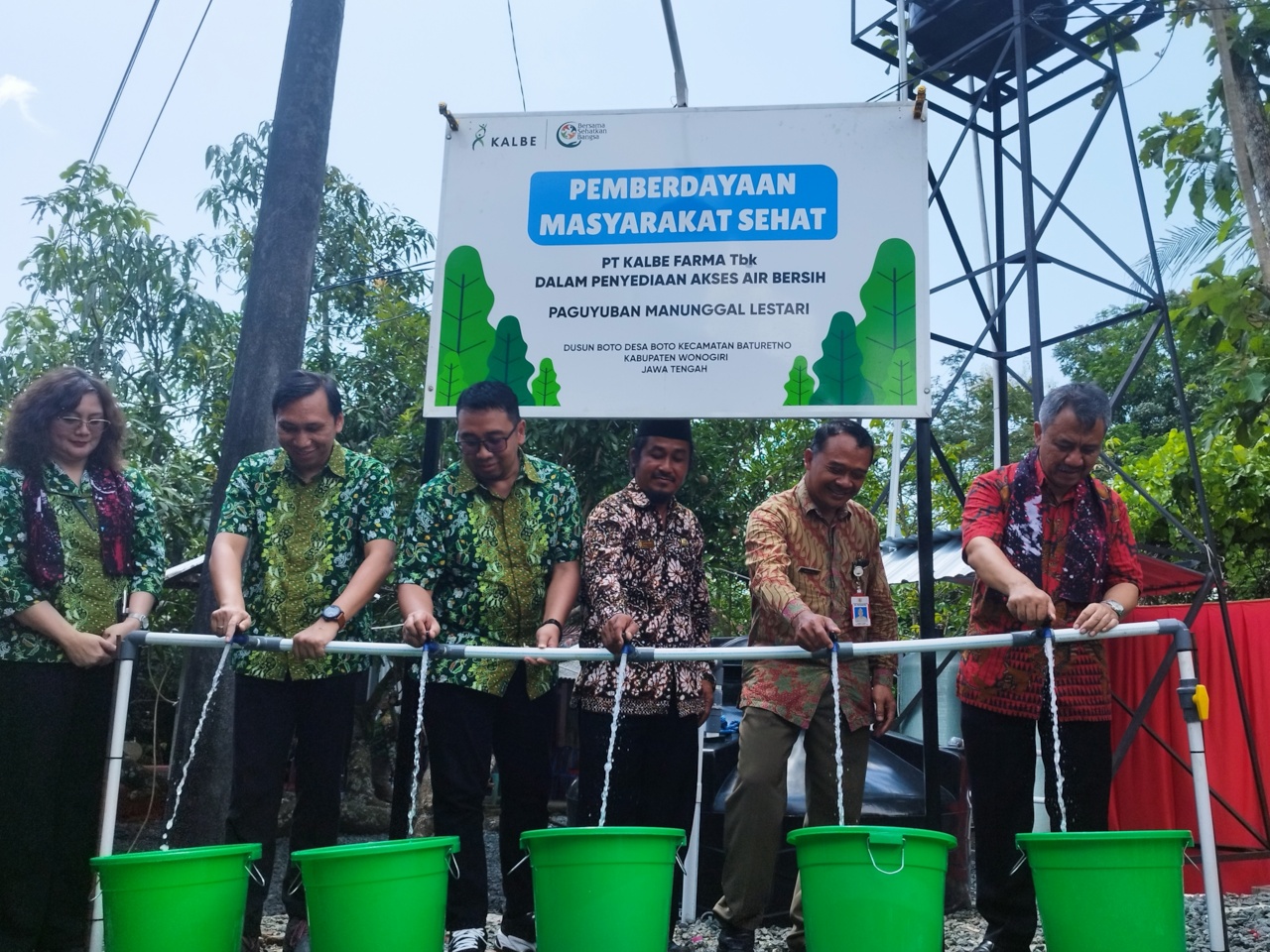 Peresmian saluran air bersih di Desa Boto, Wonogiri, Kamis (9/3/2023)