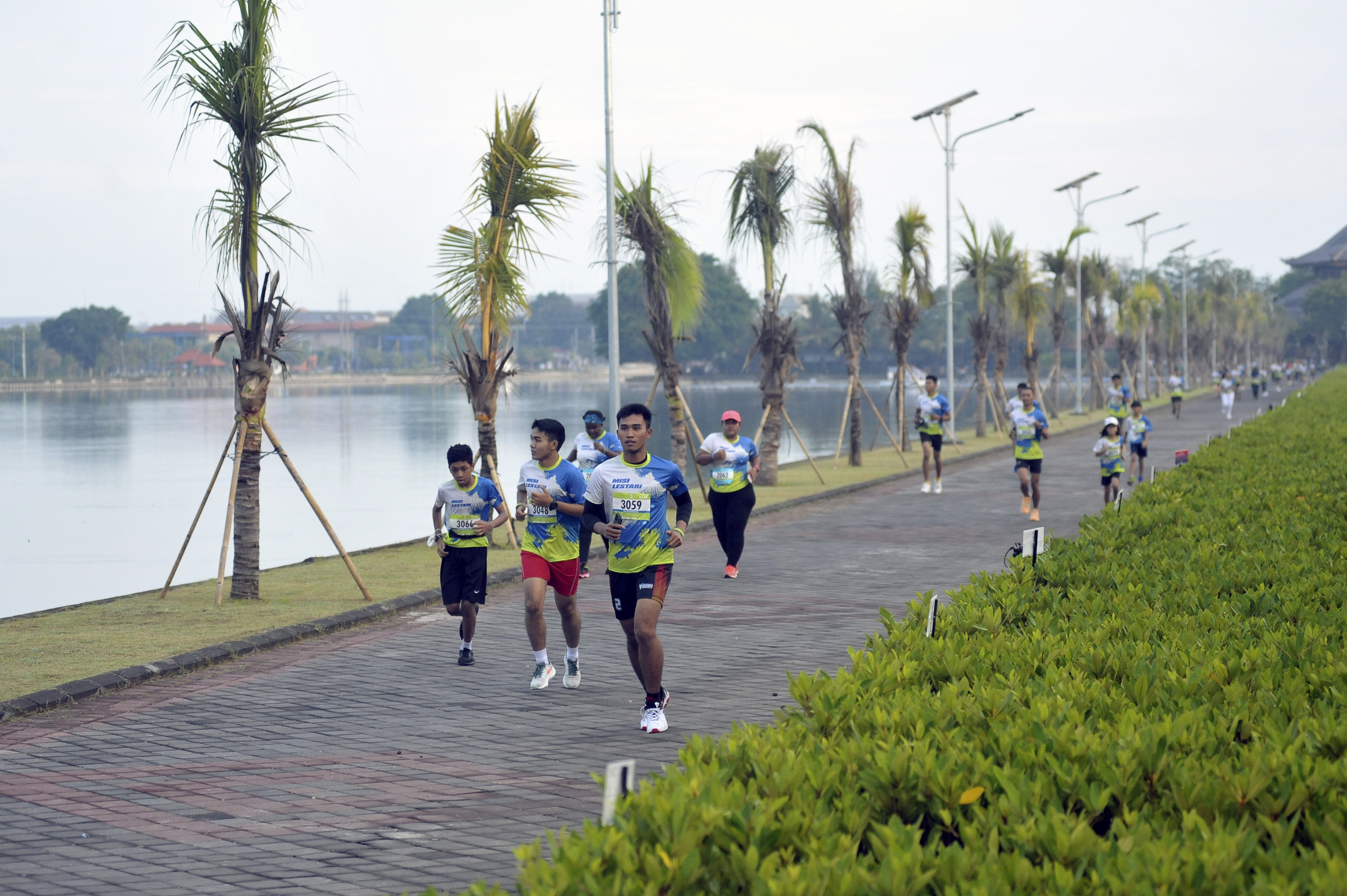 Peserta lomba lari Misi Lestari 2022 