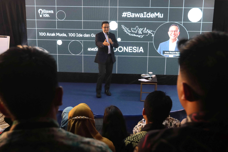 Sampai saat ini belum ada kriteria dan nama kandidat pendamping Anies