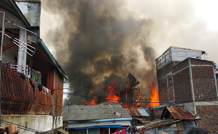 Kebakaran di Lengkong, Bandung, Kamis 3 Mei 2018.