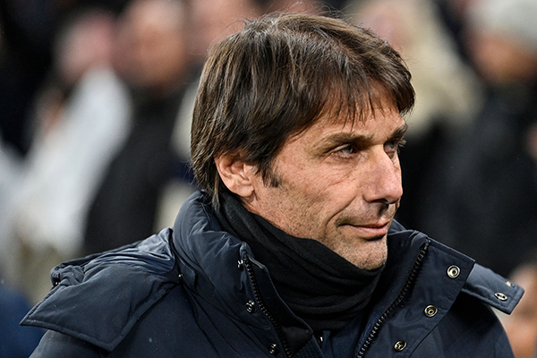 Pelatih Tottenham Hotspur Antonio Conte