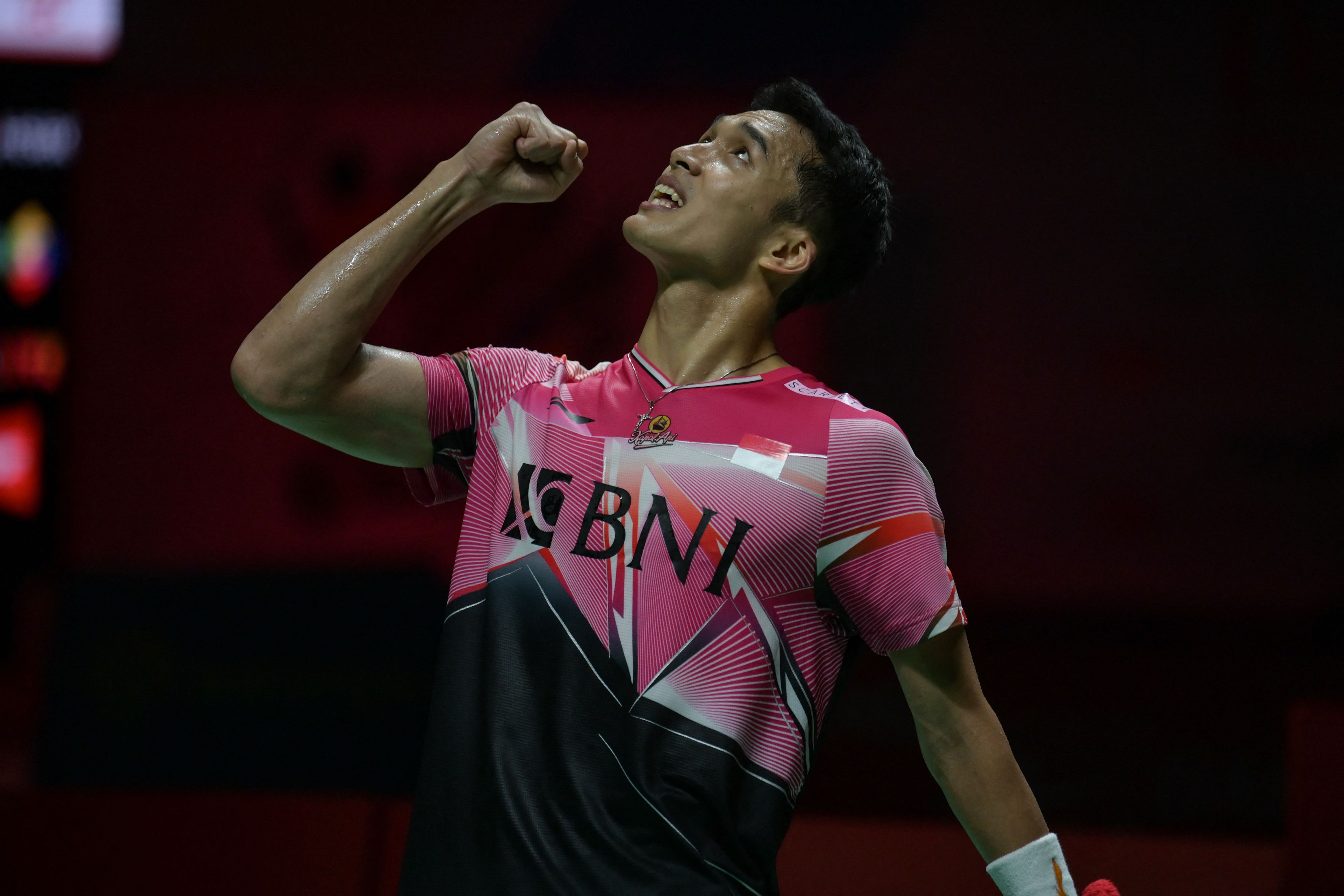 Pebulu tangkis Indonesia Jonatan Christie saat berlaga.