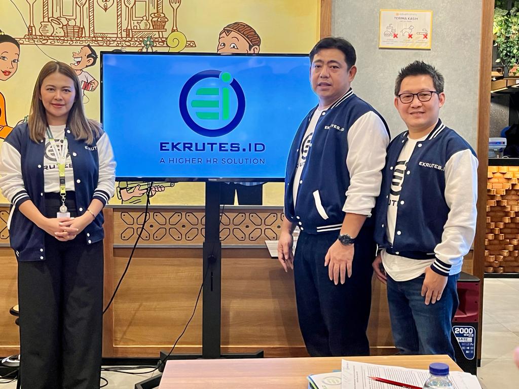 Tim Ekrutes.Id, platform management talent yang berfokus pada pengembangan alat asesmen seperti psikotes online.