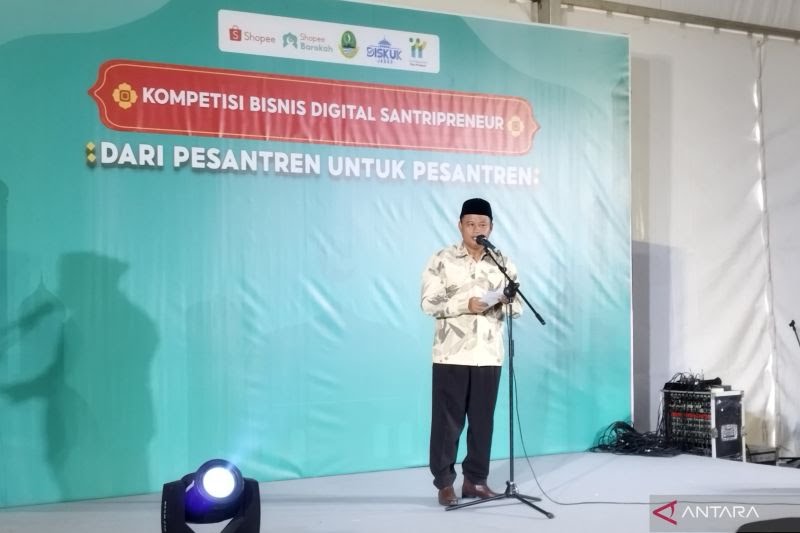 Wakil Gubernur (Wagub) Jawa Barat (Jabar) Uu Ruzhanul Ulum