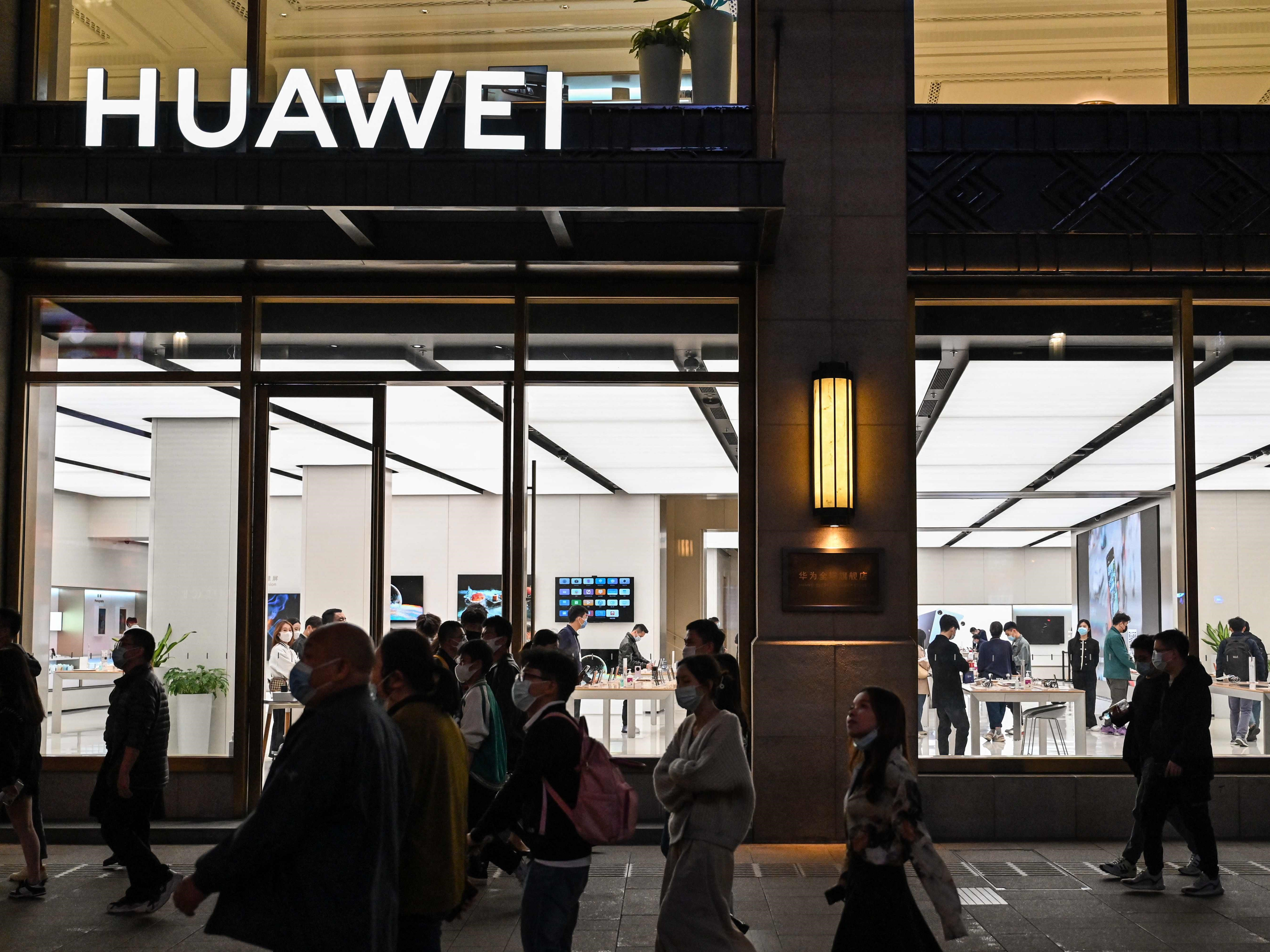 AS masih Berbisnis dengan Perusahaan Tiongkok Masuk Daftar Hitam