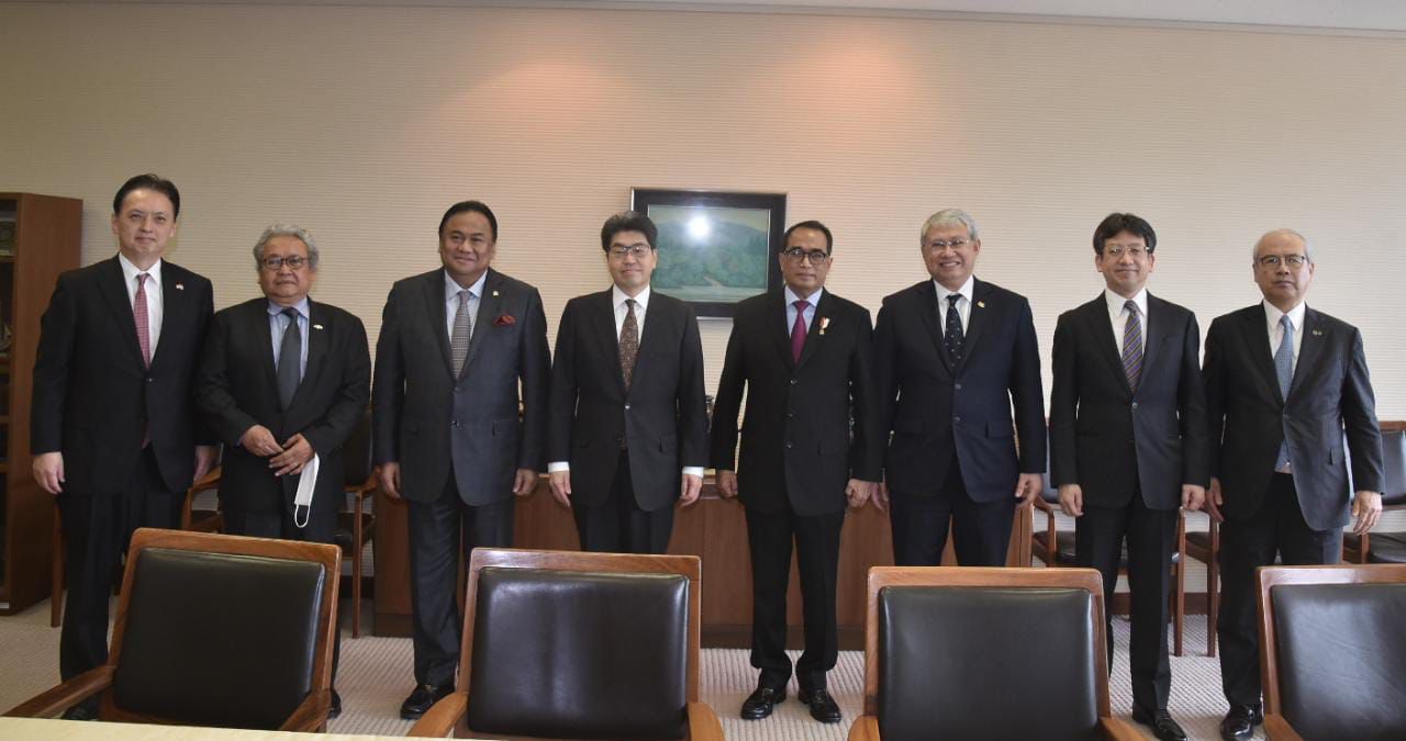 Pendanaan proyek Proving Ground