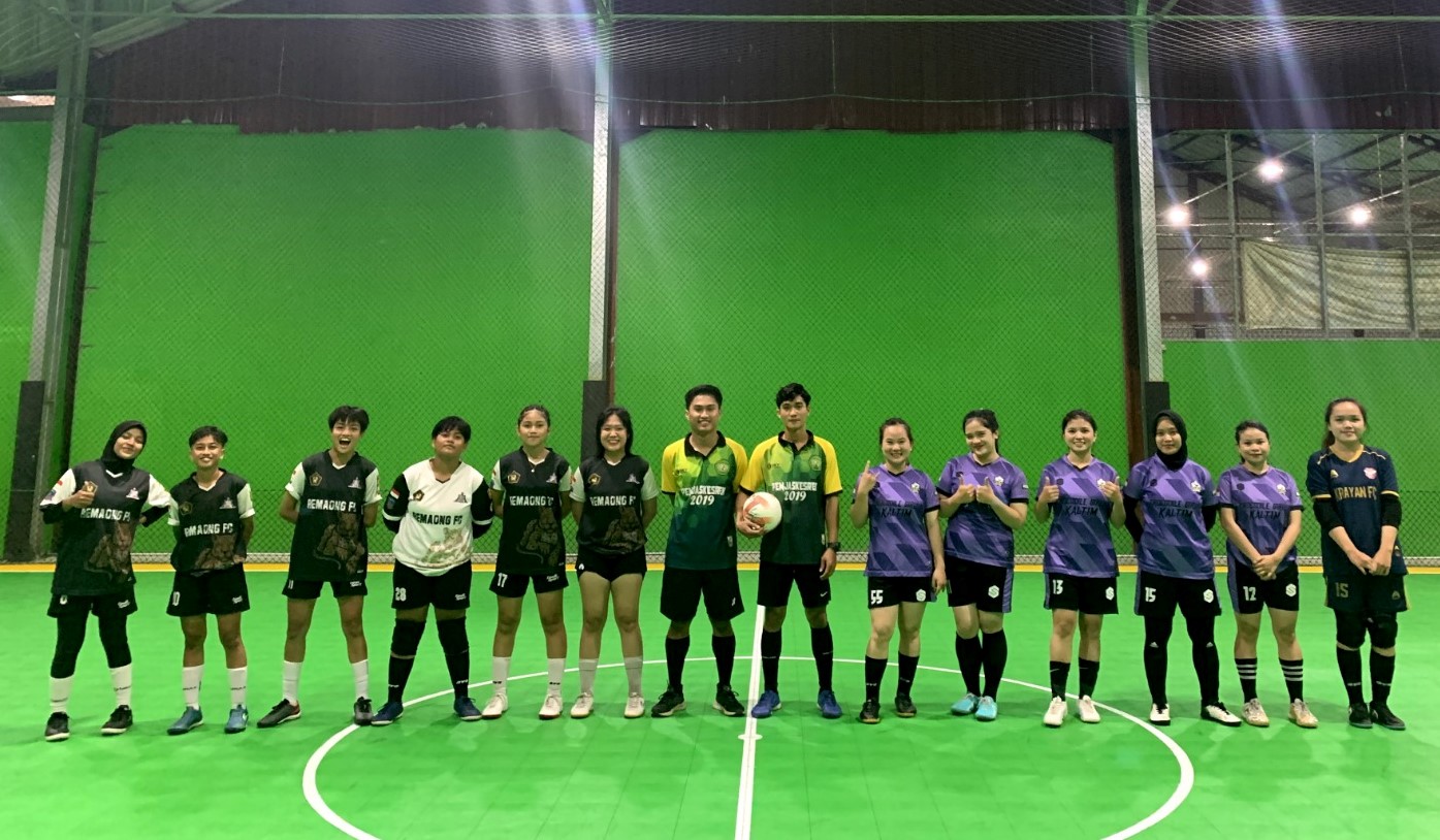 GMC Kaltim menggelar kegiatan Mini Tournament Futsal Putri di Lapangan Lucky Futsal Jalan Perjuangan, Kota Samarinda, Senin (13/3/2023)