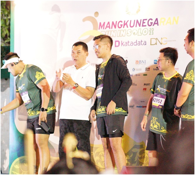 Festival Musik Laras Hati Mangkunegaran yang diadakan pada 12 Maret 2023 di Kota Solo, Jawa Tengah. ramai dihadiri para pengunjung.