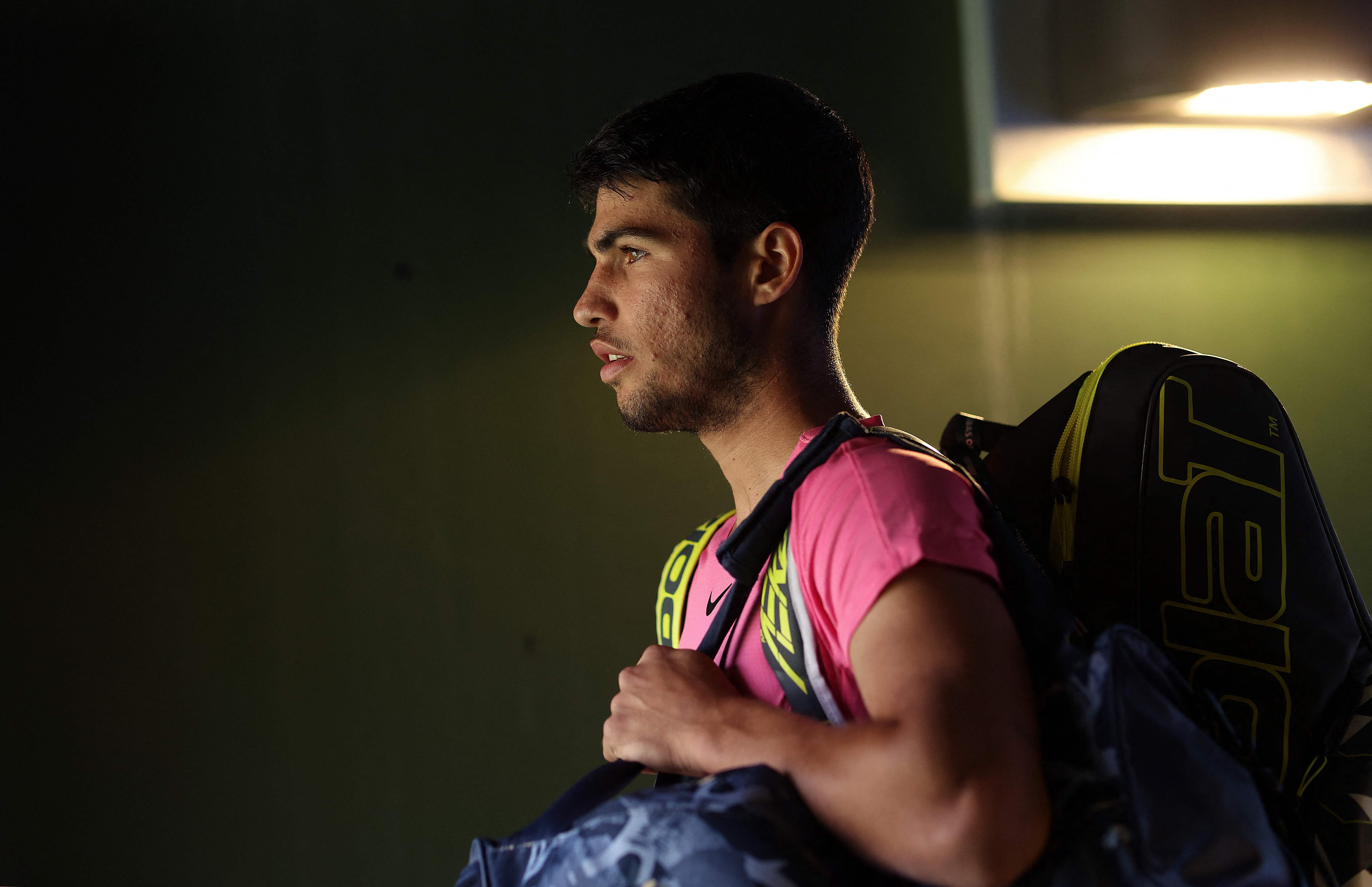 Alcaraz dan Medvedev Berebut Gelar di Final Indian Wells