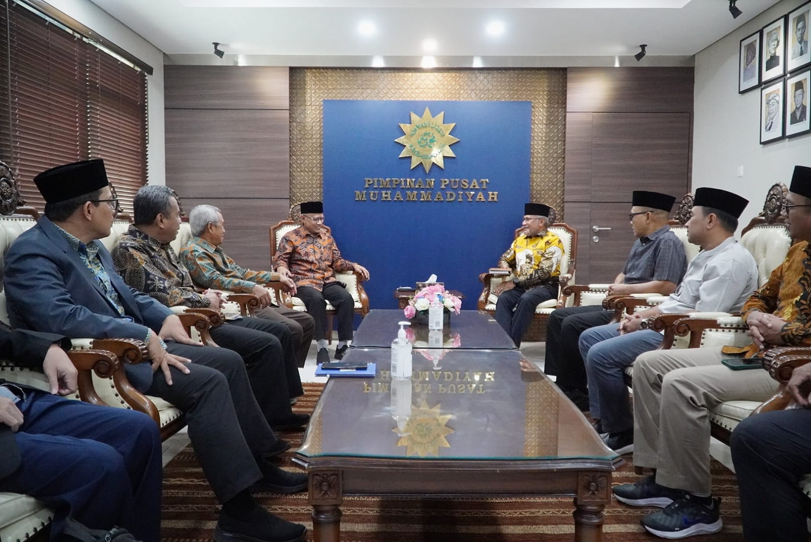 PP Muhammadiyah terima kunjungan Kepala Densus 88 di Kantor PP Muhammadiyah, Jl. Cik Ditiro, No. 23, Kota Yogyakarta (28/3/2023).)