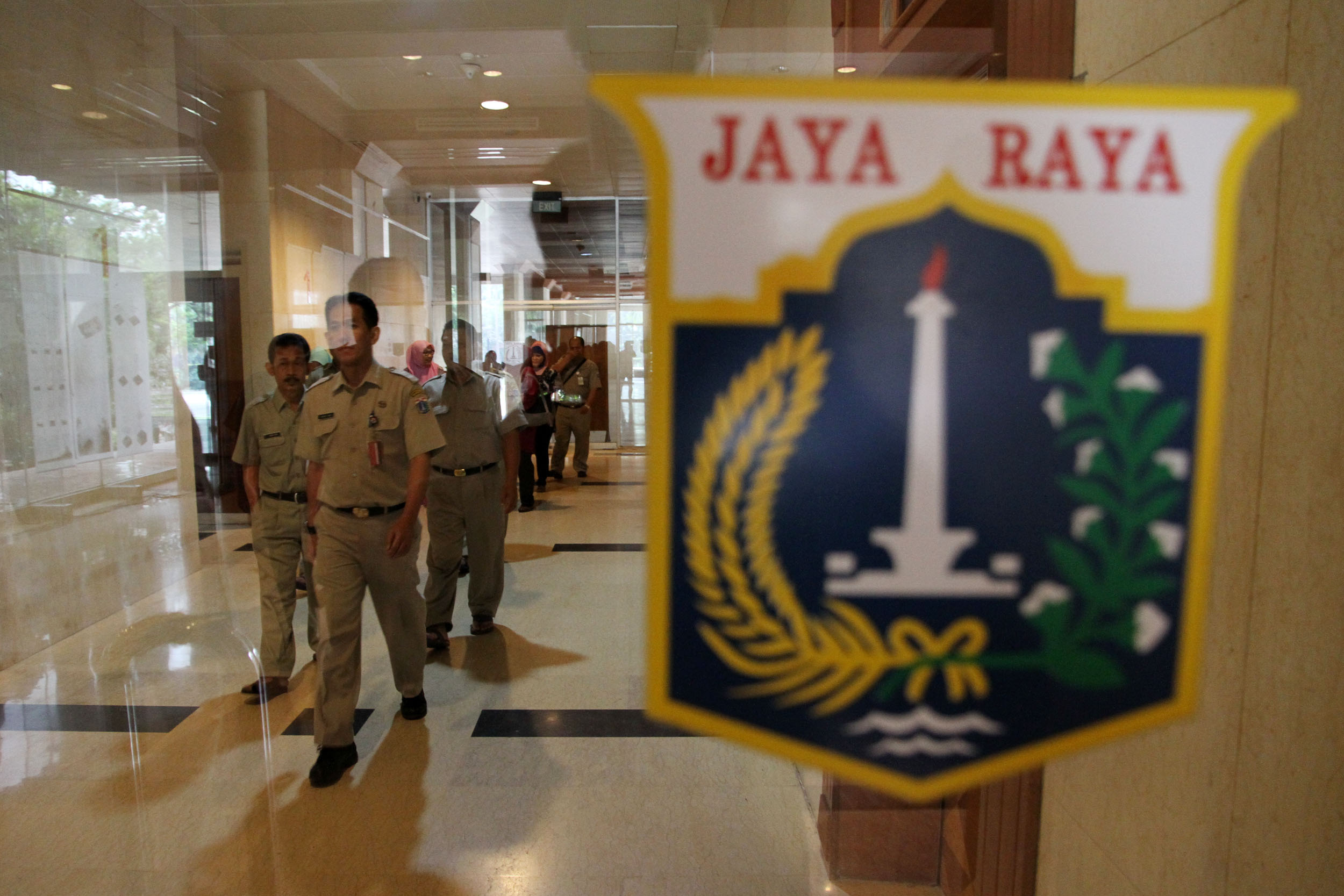 Pemprov DKI Salurkan Zakat Lewat Baznas Bazis DKI