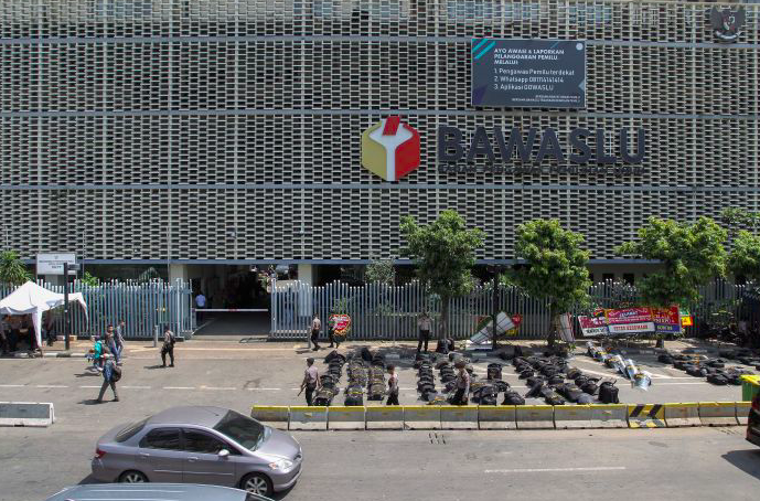 Badan Pengawas Pemilu. 