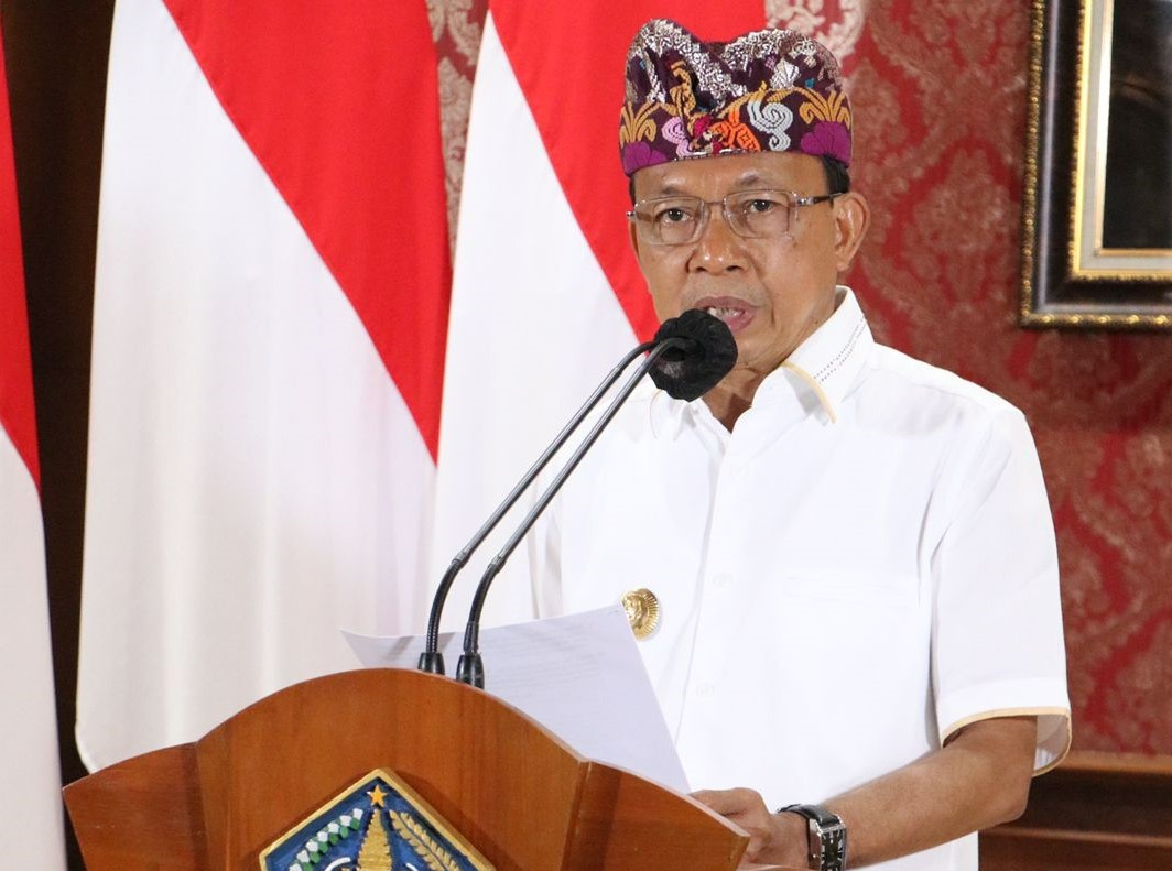 Gubernur Bali Wayan Koster 