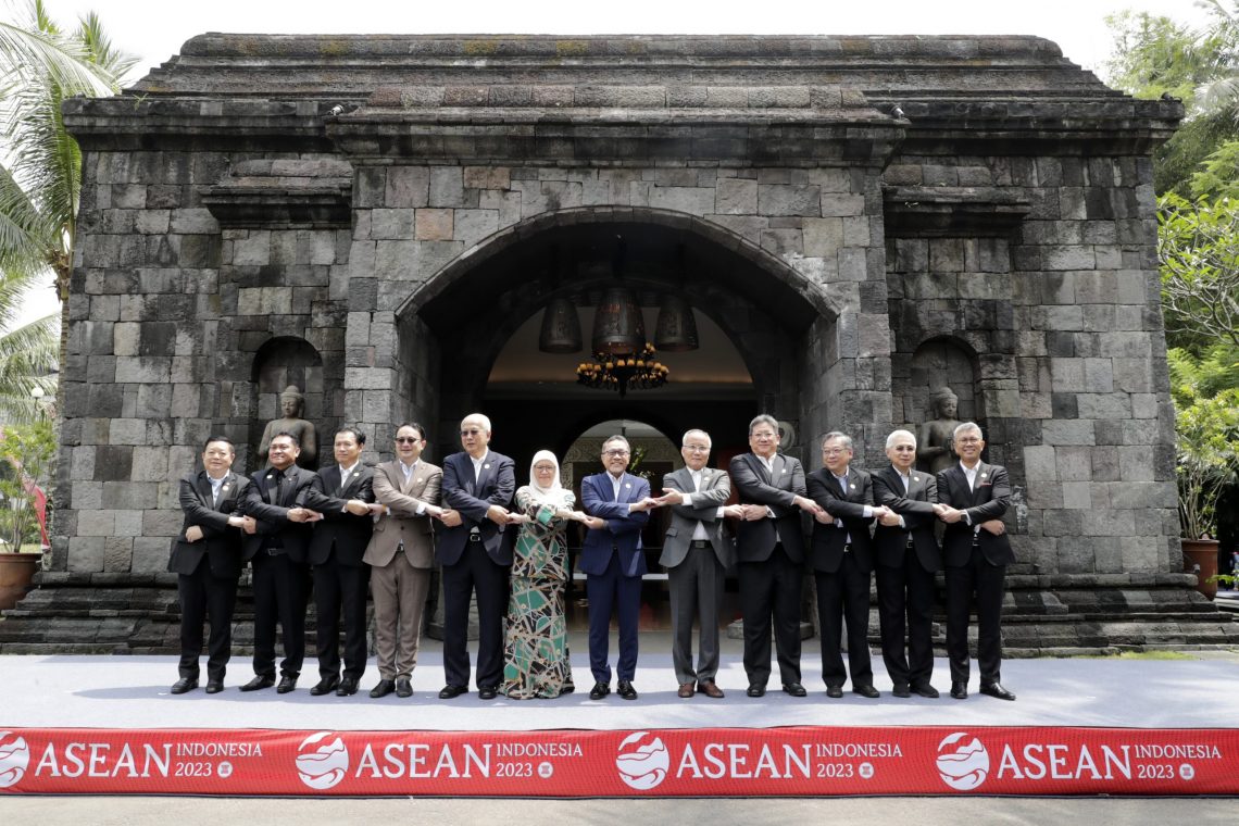 ASEAN Economic Ministers (AEM) Retreat ke-29