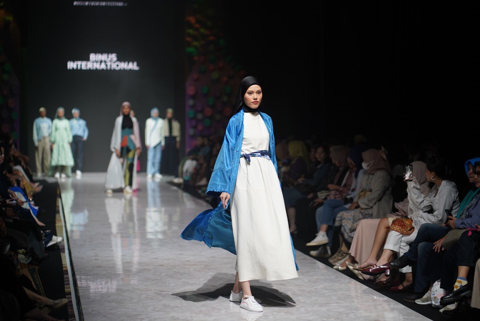Binus International Fashion Design turut berpartisipasi dalam Muslim Fashion Festival 2023 atau MUFFEST+ 2023. 