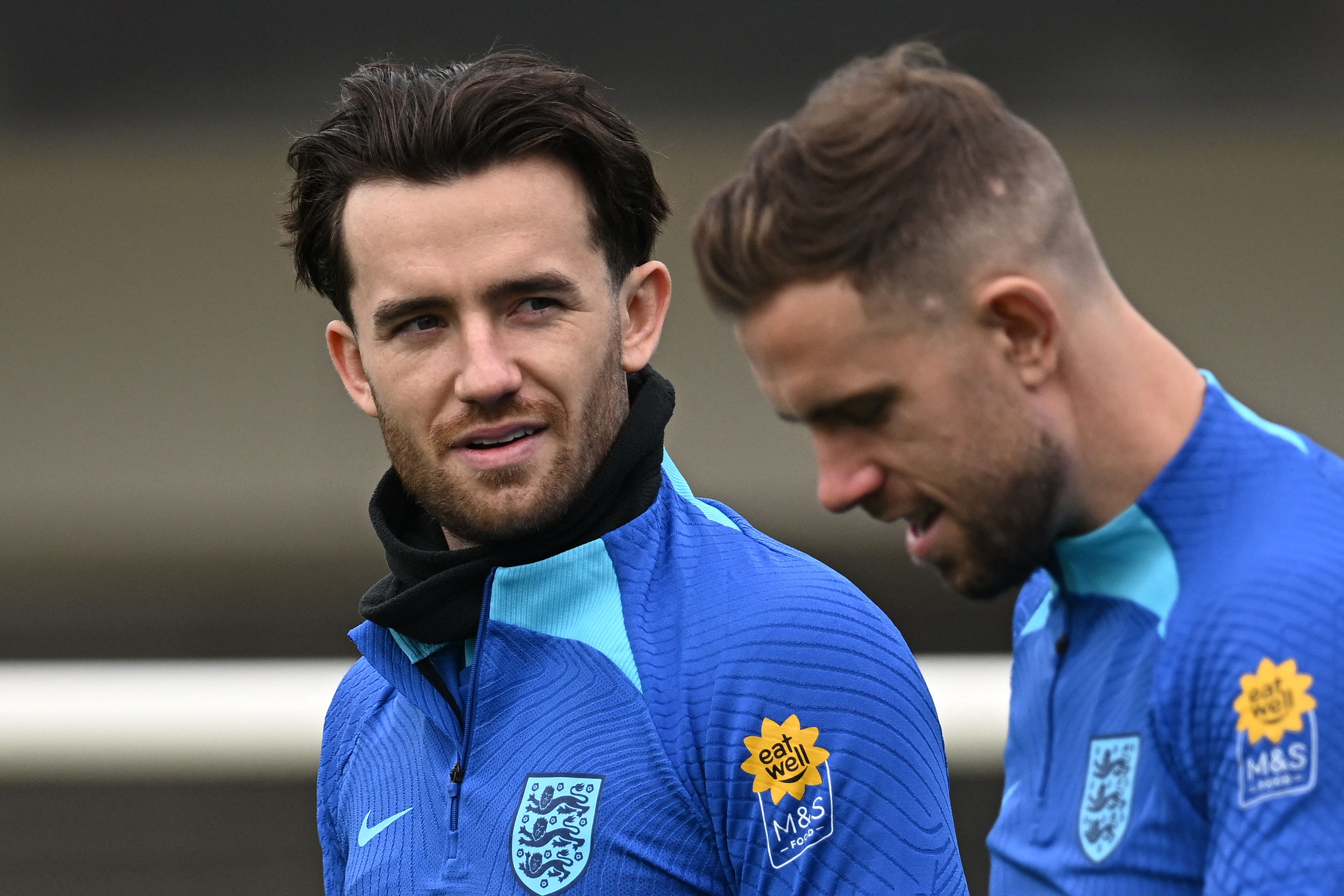 Bek timnas Inggris Ben Chilwell berlatih menjelang laga kualifikasi Piala Eropa 2024 melawan Italia.