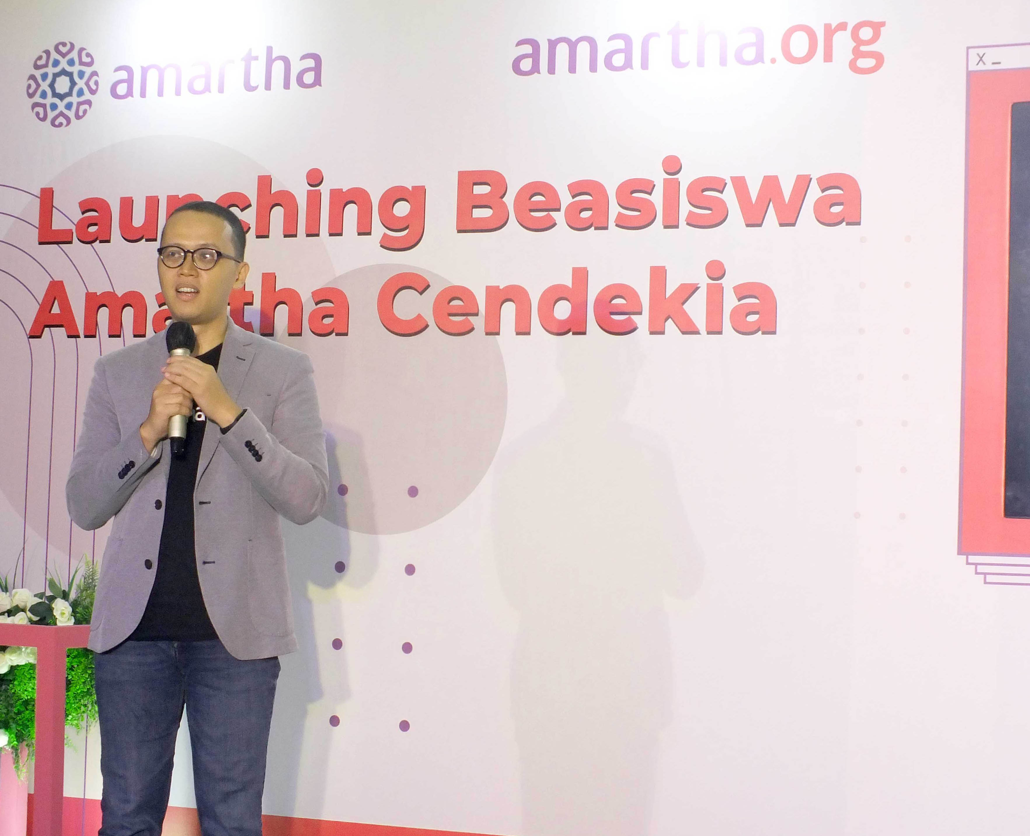 Peluncuran beasiswa Amartha Cendekia