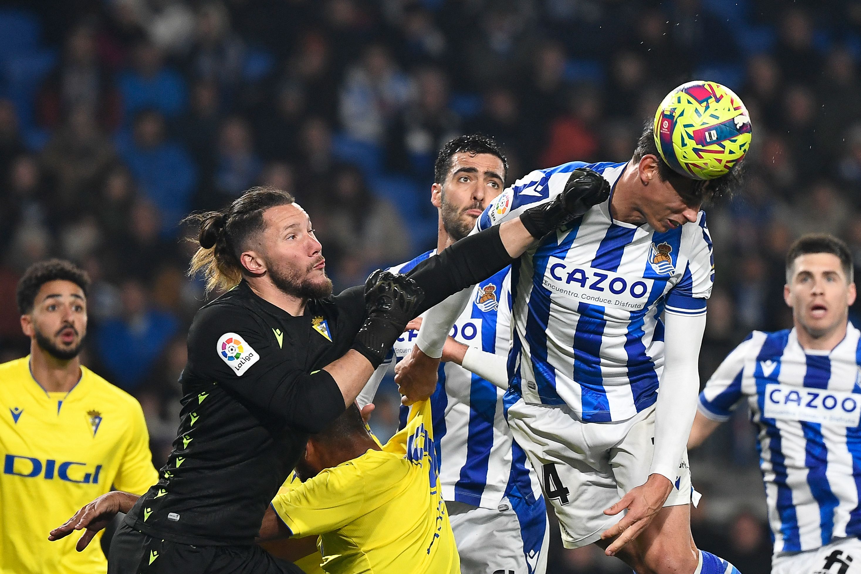 Laga La Liga antara Real Sociedad dan Cadiz