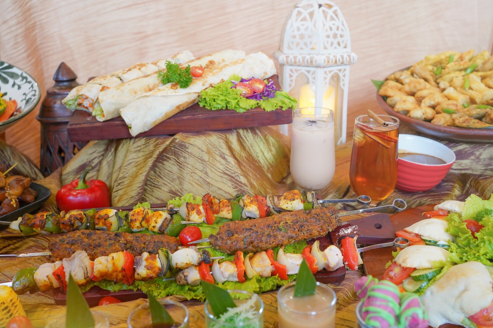 Ibis Bandung Trans Studio Hadirkan Buka Puasa Ala Timur Tengah