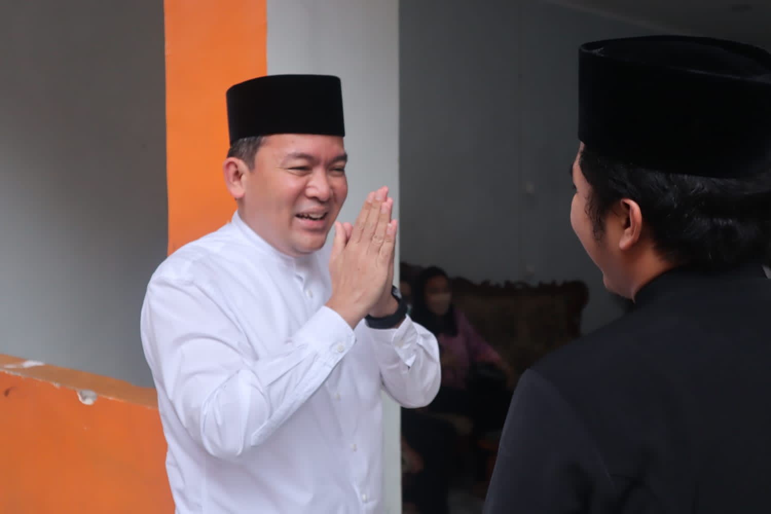 Praktisi kesehatan asal Bogor Raendi Rayendra, resmi memulai program Pesantren Sehat