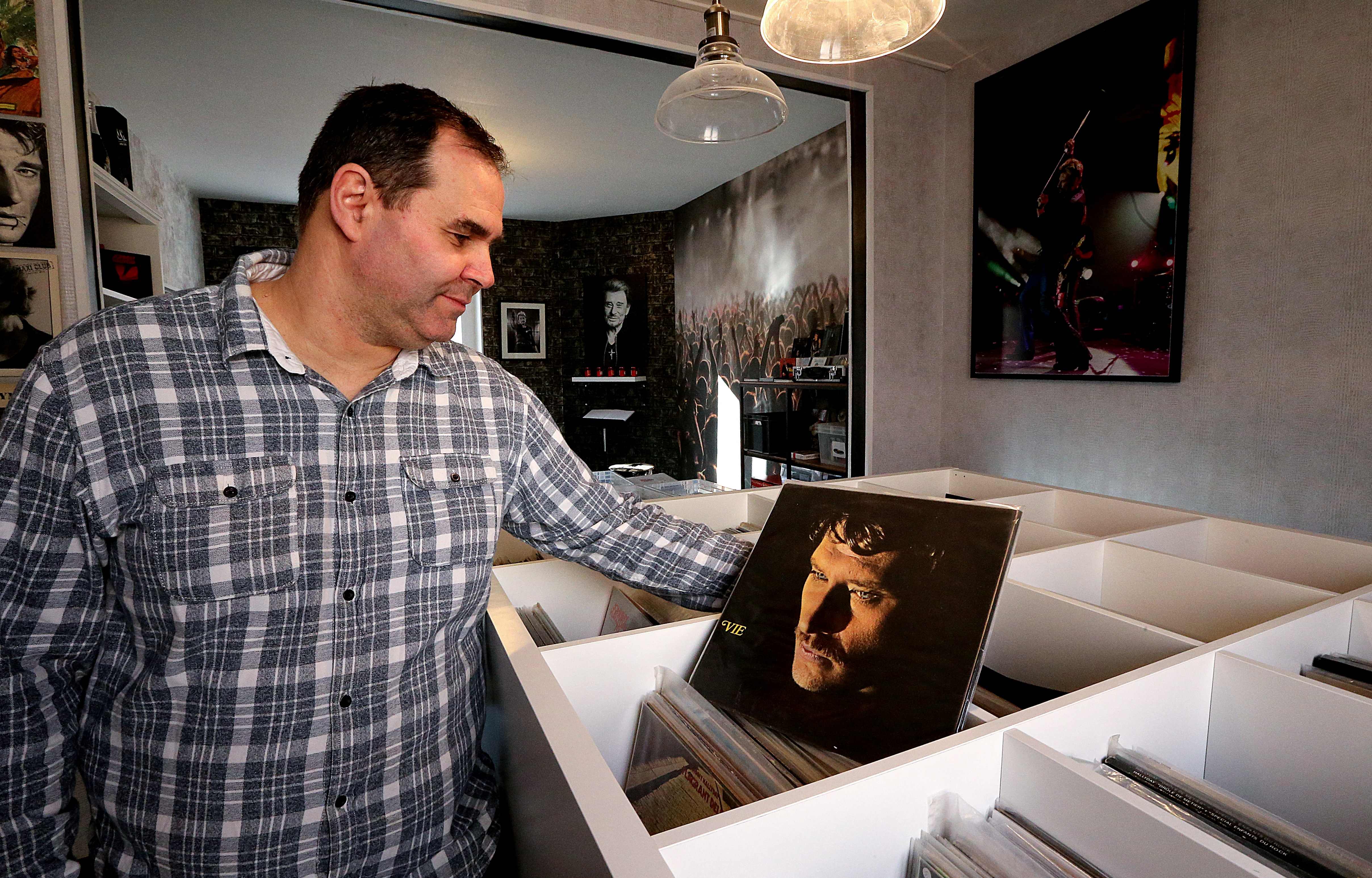 Ilustrasi: Piringan hitam