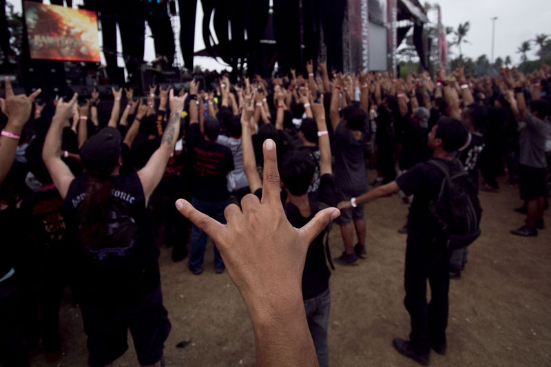 Ilustrasi festival musik Hammersonic