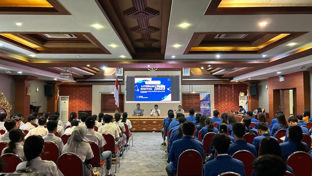 Masuk Ranah Digital Harus Cakap dan Beretika 