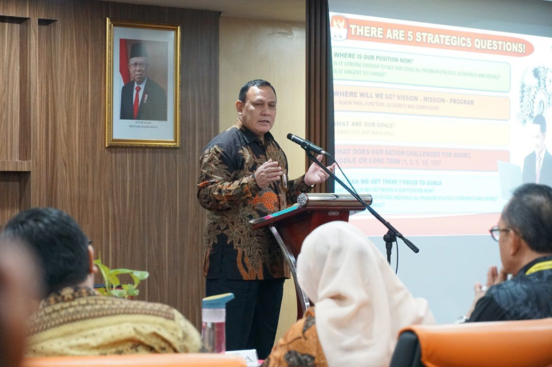 Firli Ingatkan Penyelenggara Negara Tak Langgar Sumpah dan Janjinya