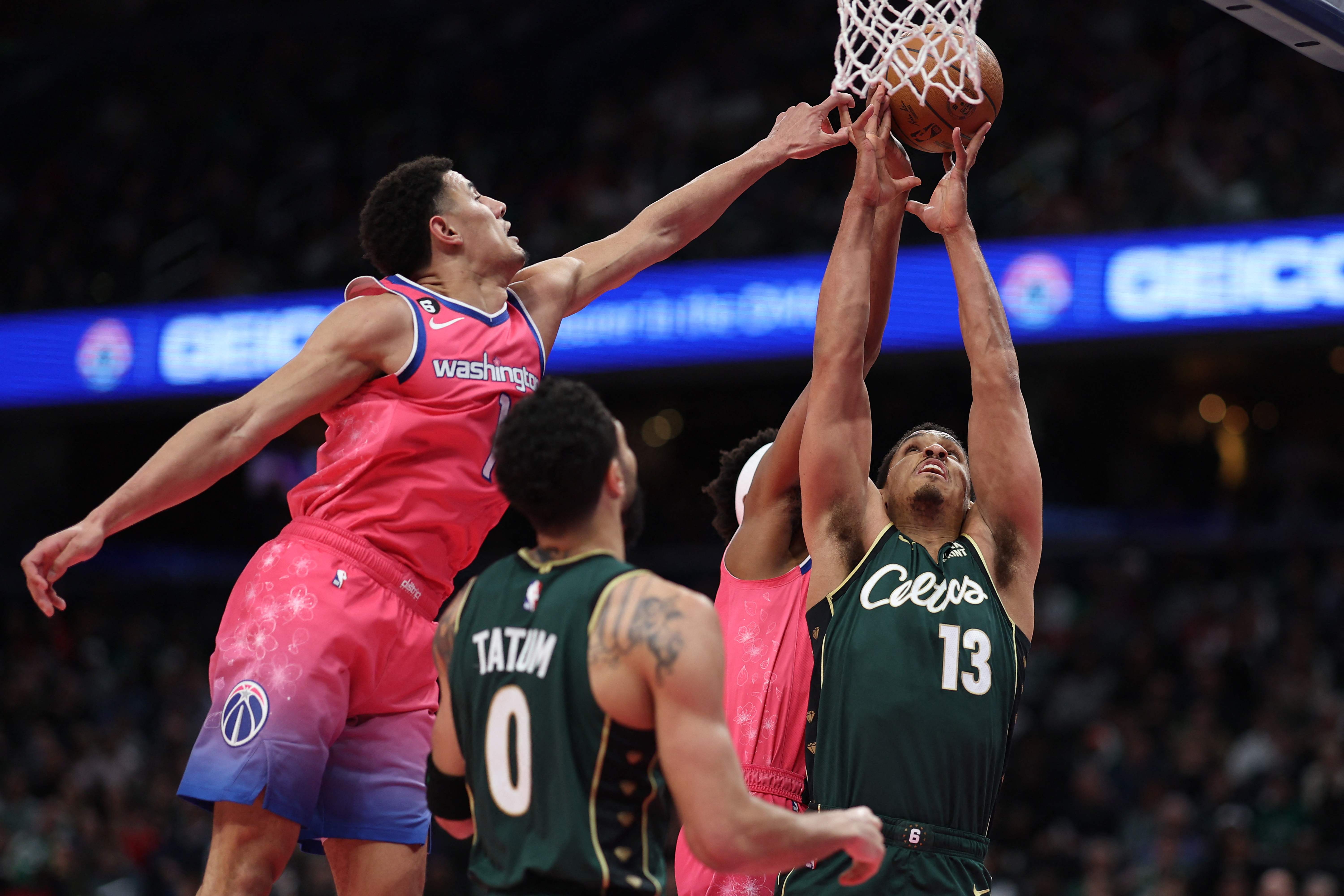 Laga Boston Celtics vs Milwaukee Bucks