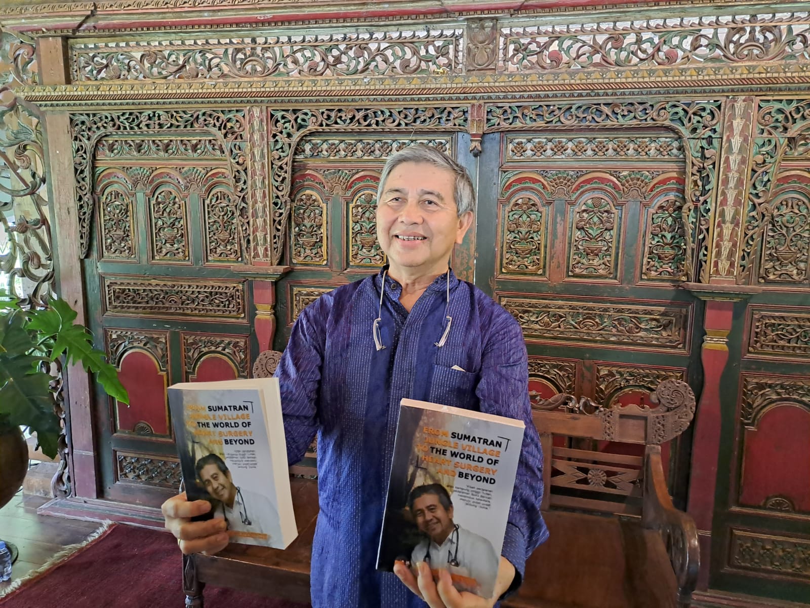  Dr. H. Tarmizi Hakim