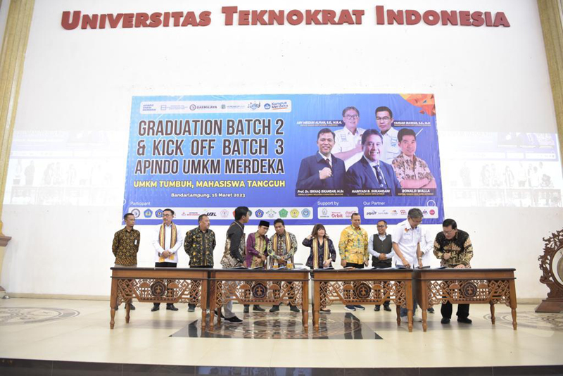 Peluncuran program UMKM Merdeka Batch 3 di Kampus Universitas Teknokrat Indonesia (UTI).