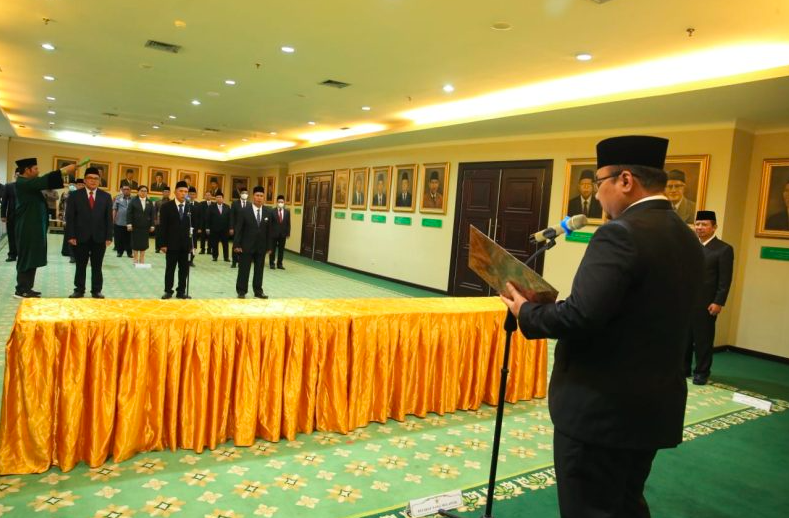 Profesor Asep Jahar Dilantik Jadi Rektor UIN Jakarta