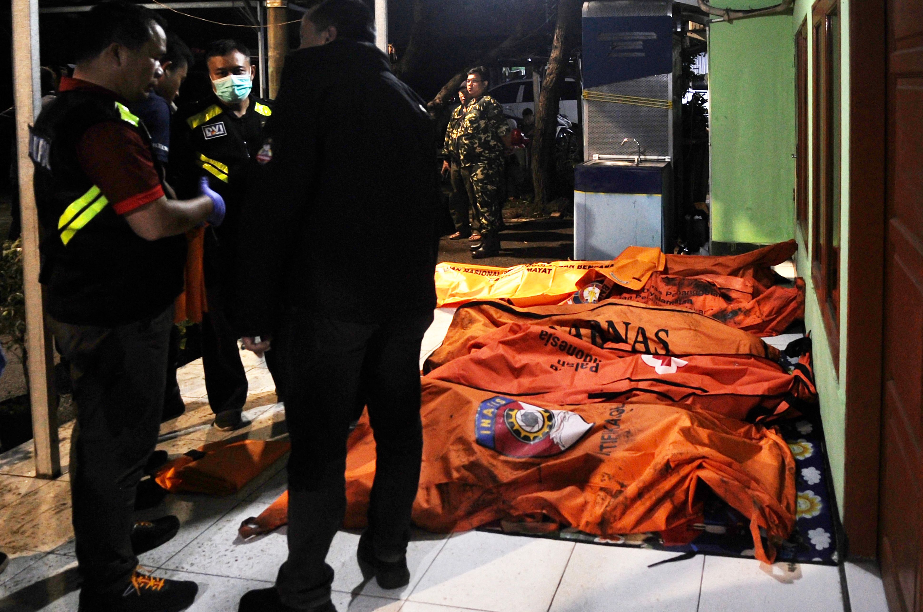 Korban meninggal kebakaran depo pertamina plumpang, Jakarta.