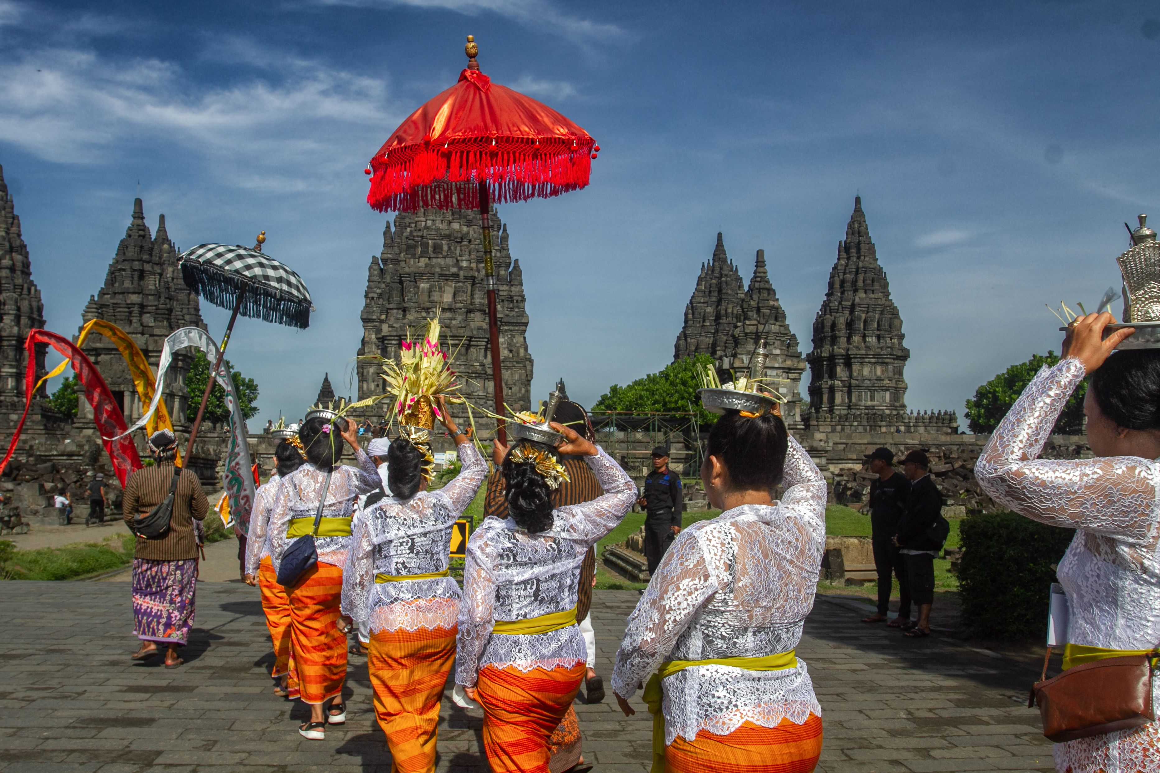 Ritual Tawur Agung Kesanga menyambut Tahun Baru Saka 1945.
