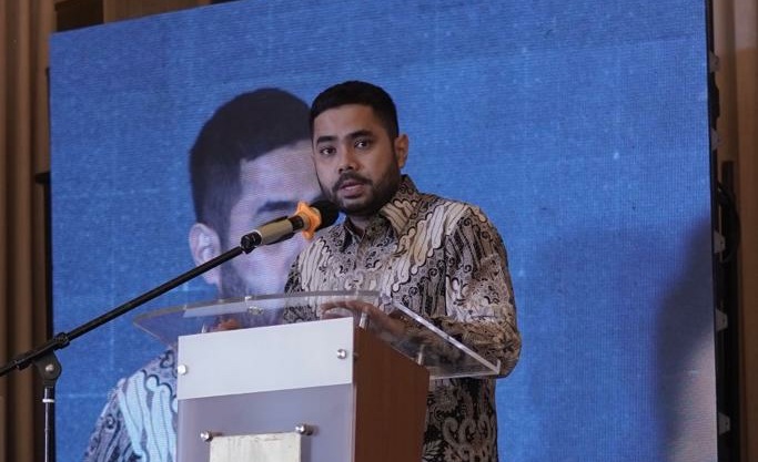 Presiden Direktur PT Ceria Nugraha Indotama (CNI) Group, Derian Sakmiwata saat menjadi pembicara di acara Mining and Finance Forum, Rabu (8/
