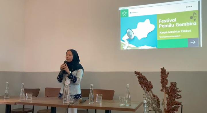 Panitia Festival Pemilu Gembira menggelar acara di Kedai Tjikini, M Bloc Space, Jakarta Selatan, Selasa (21/3).