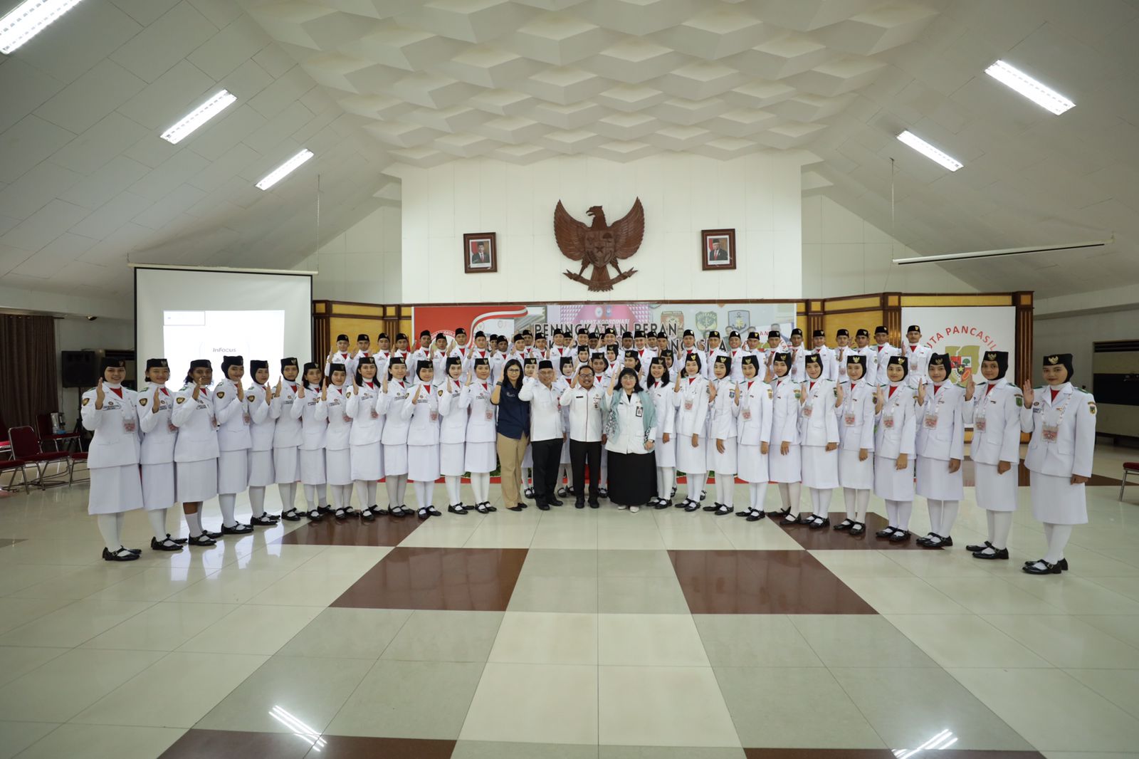 pembekalan Purnapaskibraka di Gedung Sarbini Cibubur, Jakarta Timur