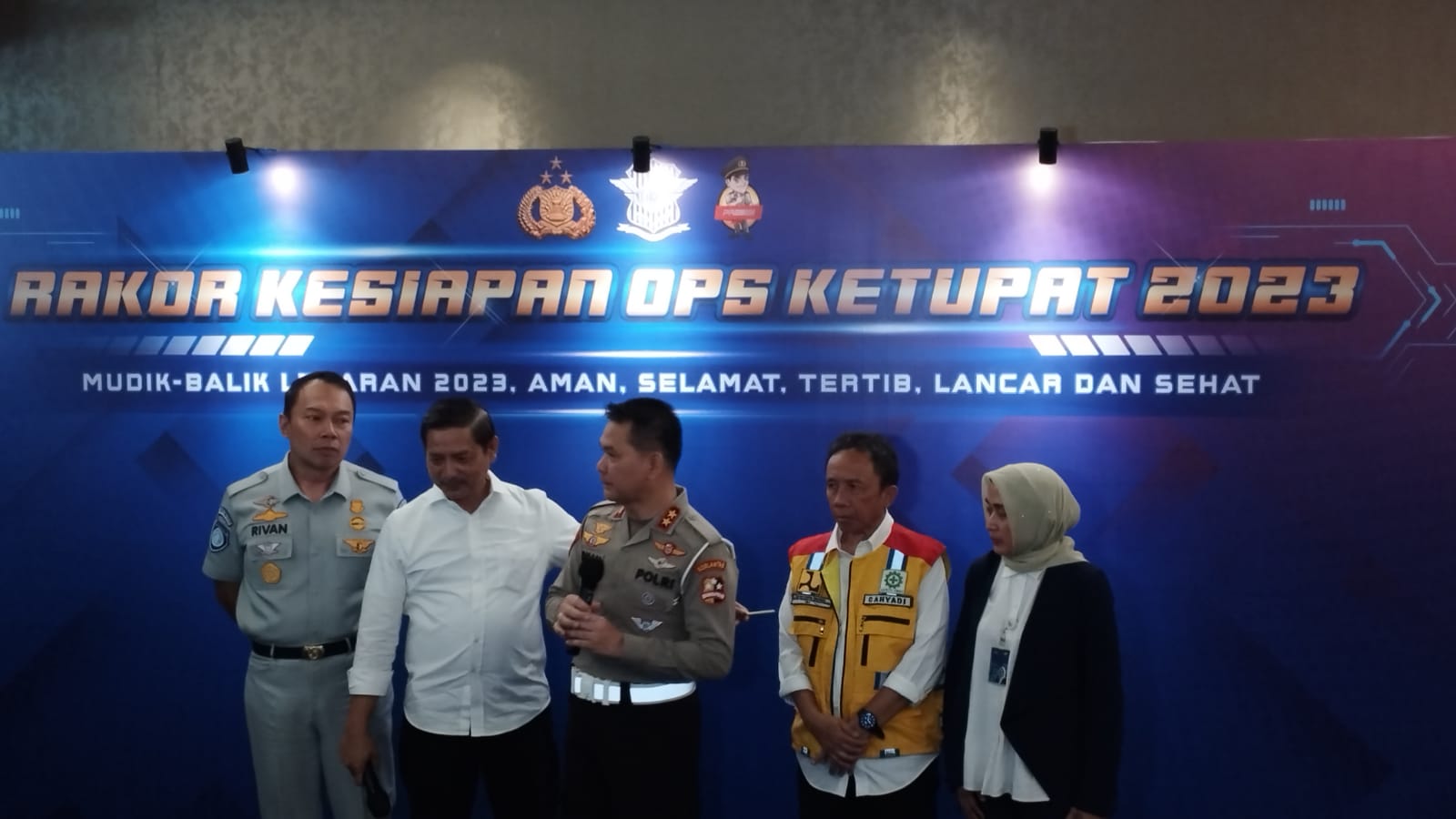 Kepala Korlantas Polri Irjen Firman Shantyabudi saat membuka Rakor Lintas Sektorat Persiapan Pengamanan Arus Mudik Lebaran 2023