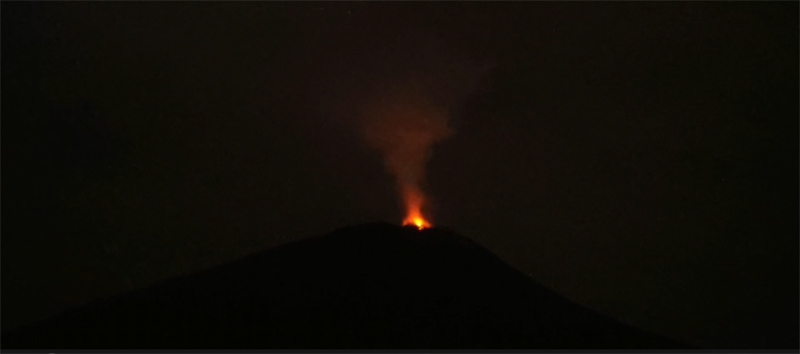 Gunung Ile Lewotolok