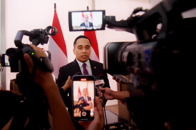 Anggota Komisi VI DPR RI Putu Supadma Rudana saat diwawancarai Parlementaria di Gedung DPR RI, Selasa (7/3/2023)