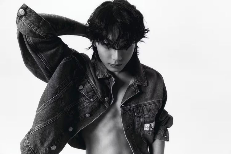 Jungkook BTS resmi jadi Brand Ambasador Calvin Klein