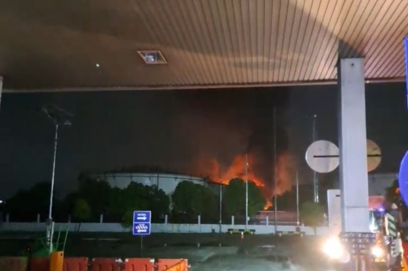 Puluhan Korban Kebakaran Depo Pumpang Dilarikan ke RSUD Koja