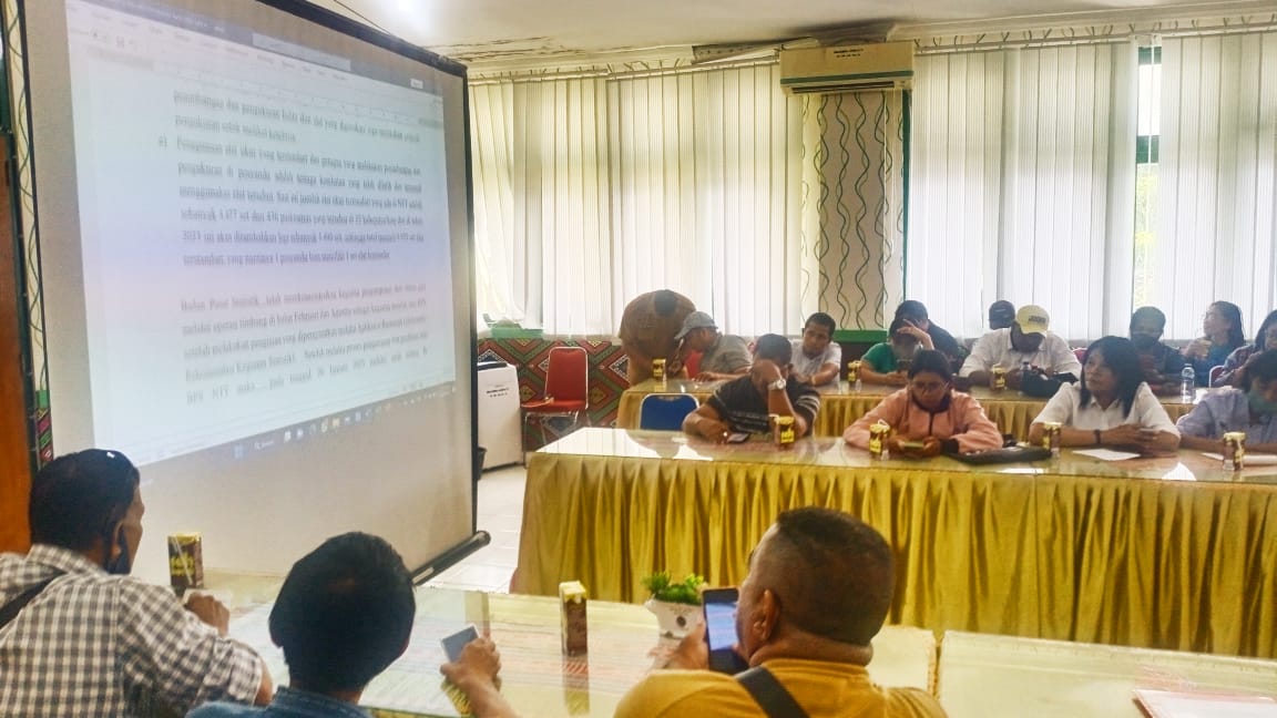 Pemprov NTT melalui Dinas Kesehatan dan Dukcapil memaparkan mengenai progres penurunan angka stunting, Senin (6/3).