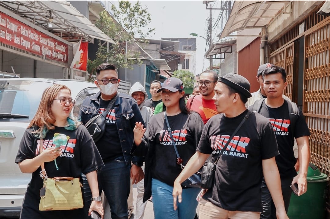 TIDAR Jakarta Barat menjelajah Wisata Kota Pecinaan di kawasan Glodok dan sekitarnya untuk mengenal budaya Tionghoa di Jakarta