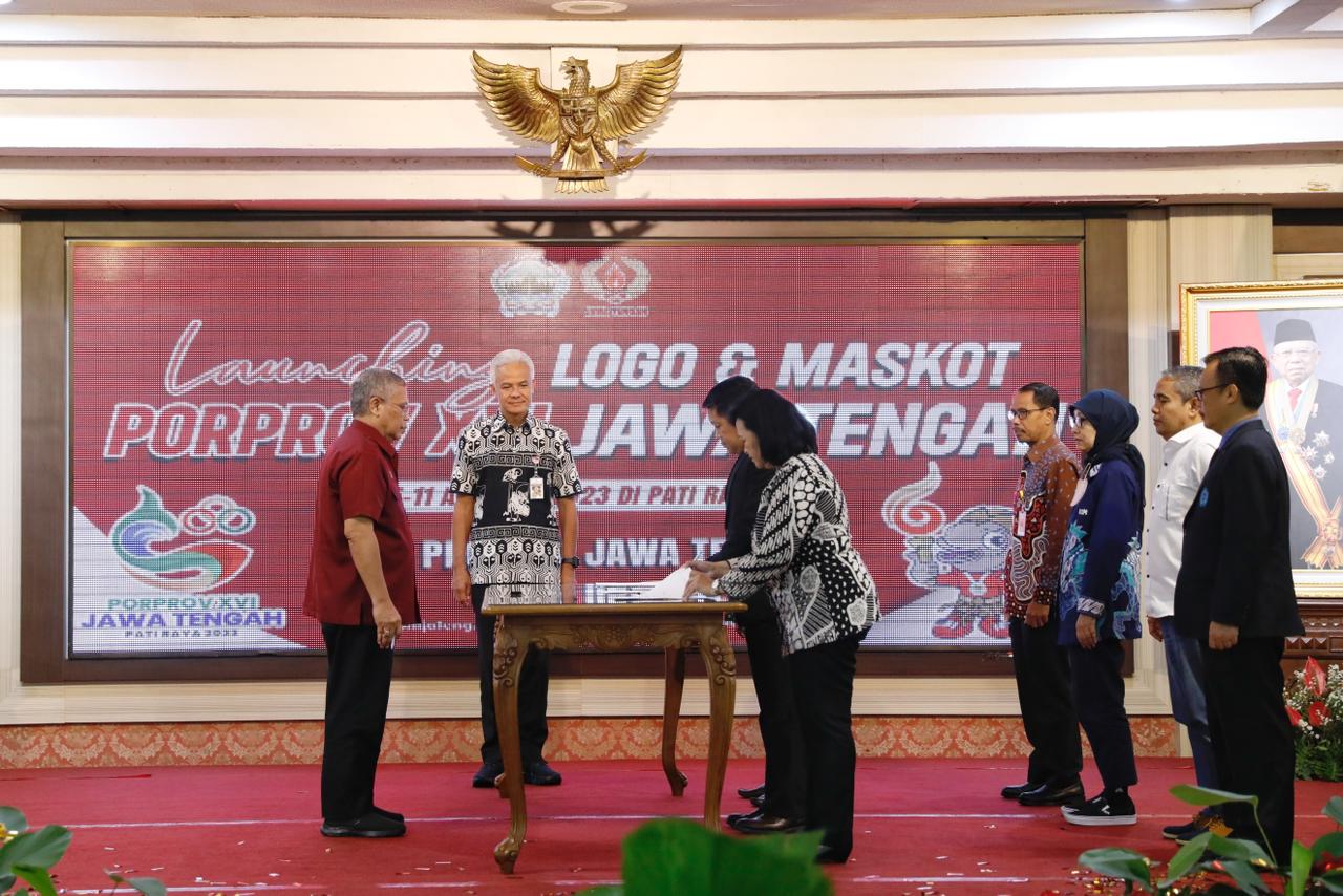 Gubernur Jateng Ganjar Pranowo, meresmikan logo dan maskot resmi Pekan Olahraga Provinsi (Porprov) XVI Jawa Tengah, serta meluncurkan a