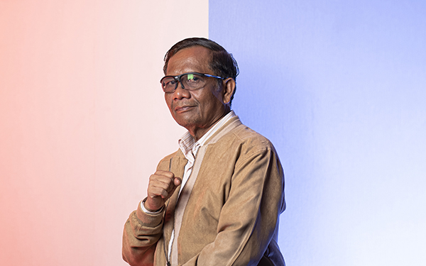 Menkopolhukan Mahfud MD