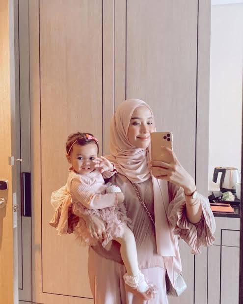 Selebgram Hamidah Rachmayanti