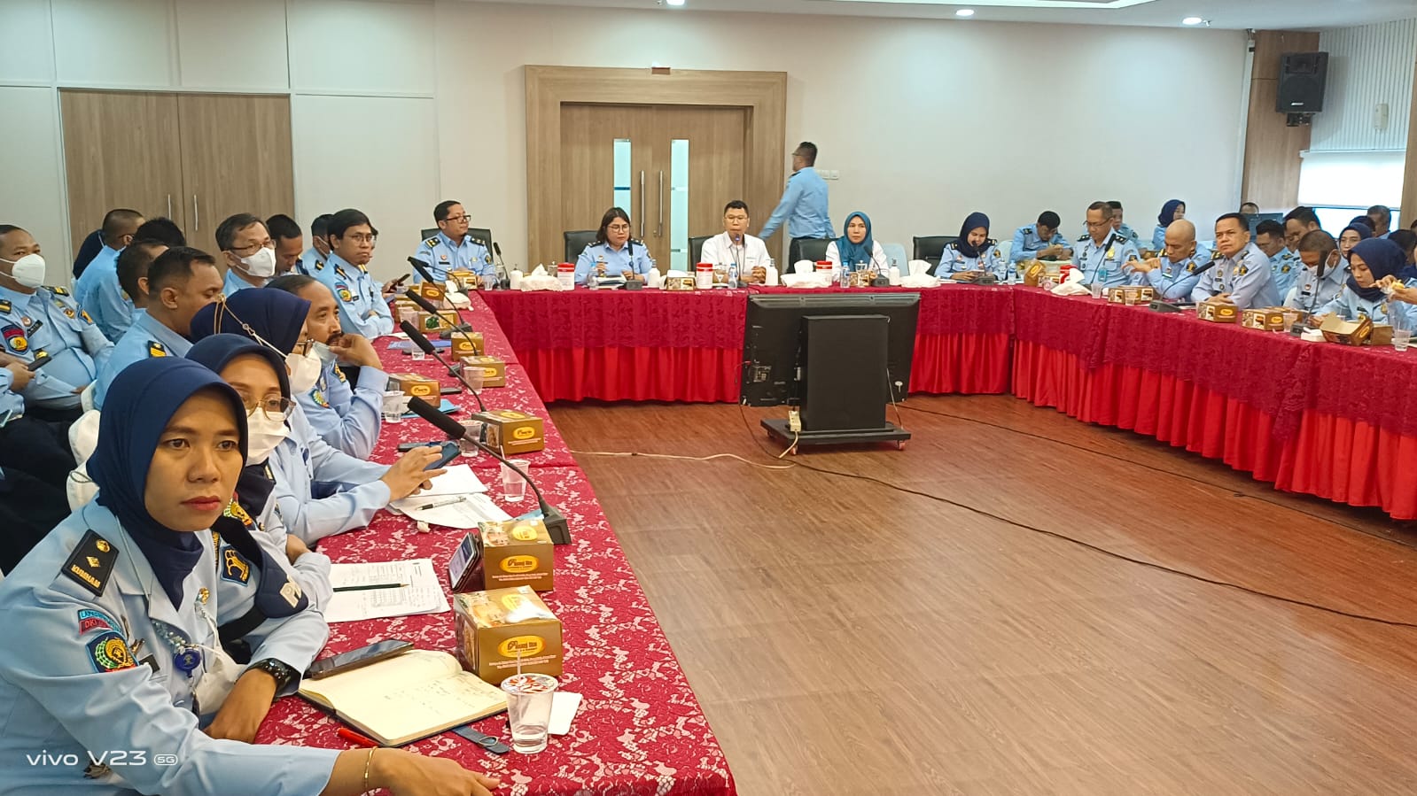 Kantor Cabang Grha BPJamsostek dan Kanwil Kemenkumham DKI Jakarta bekerja sama giatkan sosialisasi program BPJS Ketenagakerjaan di Jakarta.