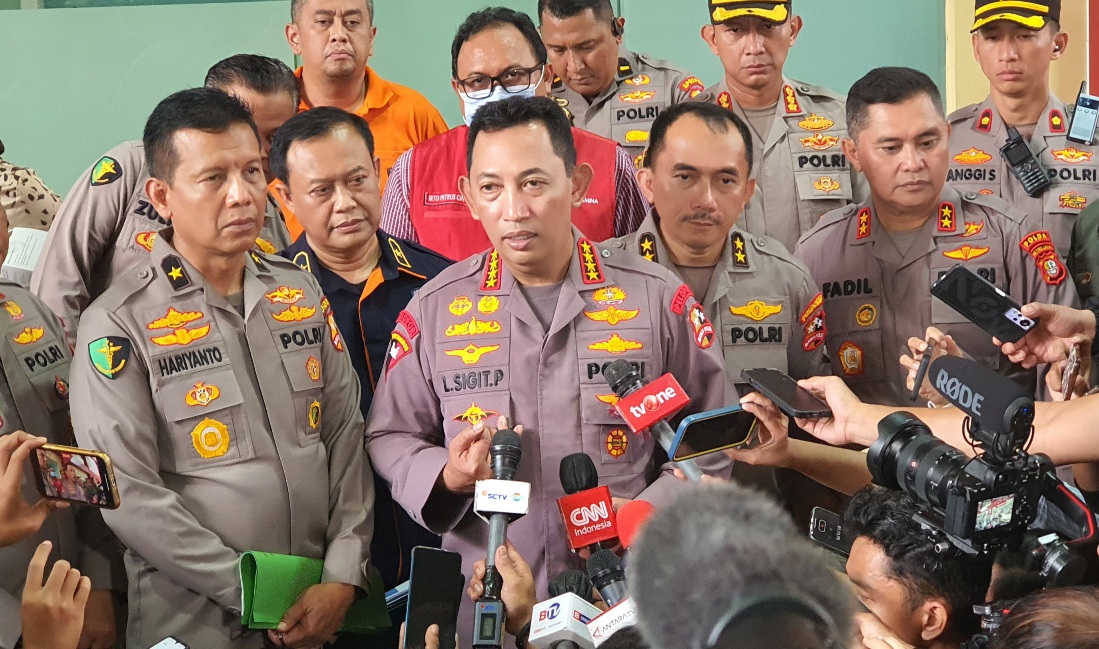 Kapolri Jenderal Listyo Sigit Prabowo di RS Polri. 