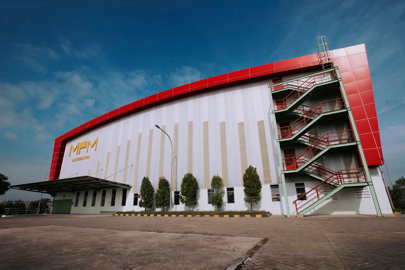 Bisnis Konsumer Otomotif dan Transportasi Masih Menggiurkan, MPMX Catat Laba Rp662 M